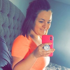 Meet your Posher, Brooke